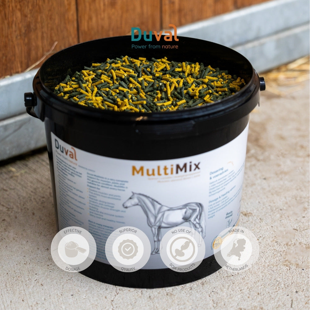 Duval MultiMix emmer – compleet paarden­supplement met hoogwaardige ingrediënten voor spieren, gewrichten en algehele conditie. met USP's